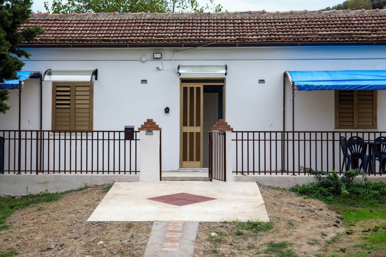 Front of property 3, Casa Vacanze Chimenti, Cosenza