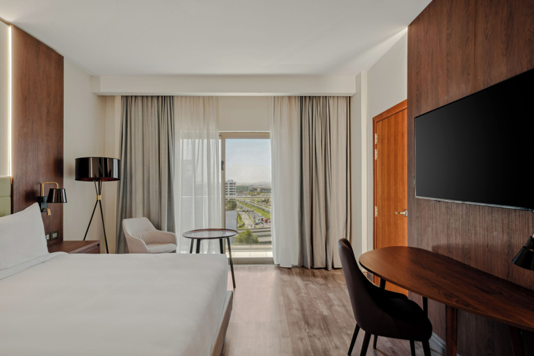 Bedroom 2, Doubletree By Hilton Addis Ababa Airport, Addis Abeba