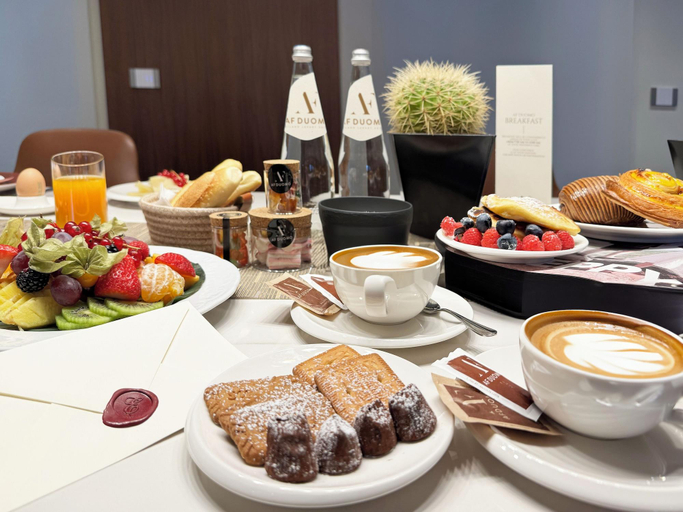 Food & Drinks 5, AF Duomo Luxury Suites, Milano