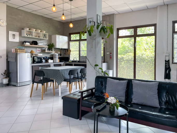 Food & Drinks 4, Silpasom ARTstay  Suratthani, Phunphin