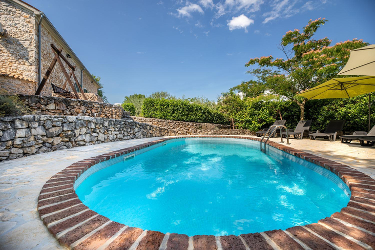 Swimming pool 4, Villa Lindraze, Dobrinj