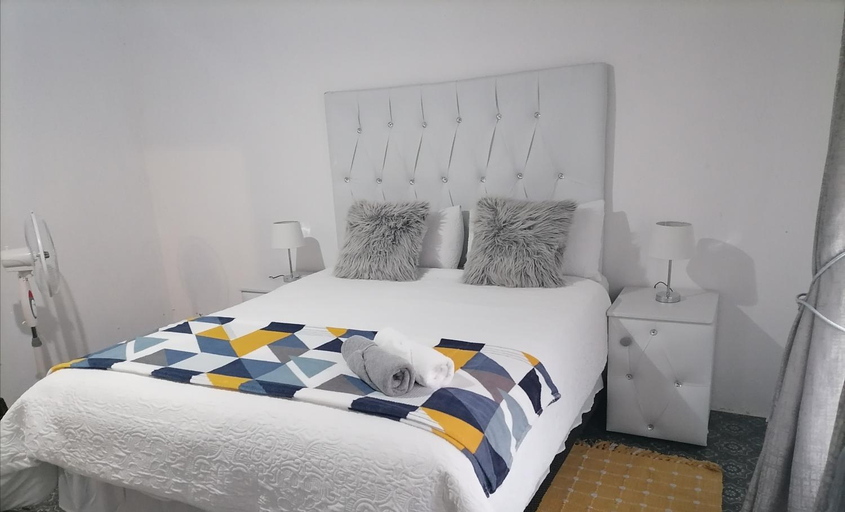 Bedroom 3, Drakensview Guesthouse and Accommodation, Ehlanzeni