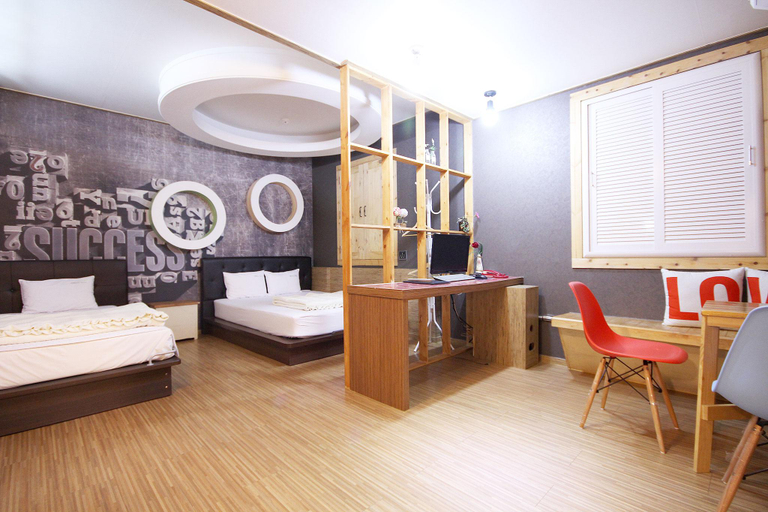 Bedroom 2, Gumi Wonpyeongdong Ace, Gumi