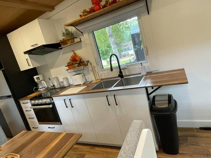 Kitchen 3, Micro chalet Le Boise !, Matawinie