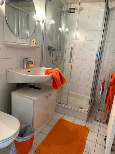 Others 5, B&B tannen124, Burgdorf
