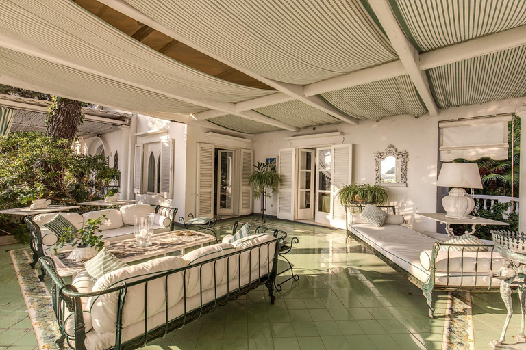 Others 4, Villa Prestige '50, Napoli