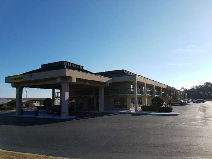 Exterior & Views, Dublin Inn and Suites, Laurens