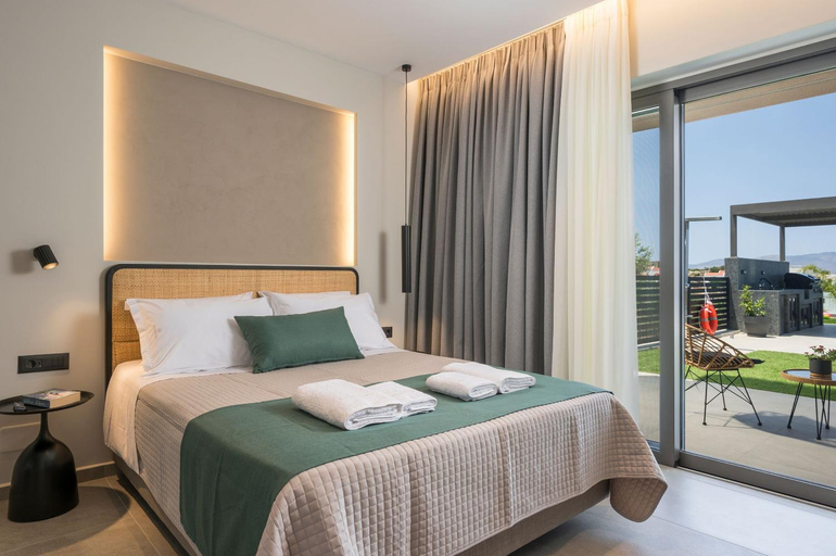 Bedroom 3, Villa Ekphrasis with sea view and jacuzzi, Crete