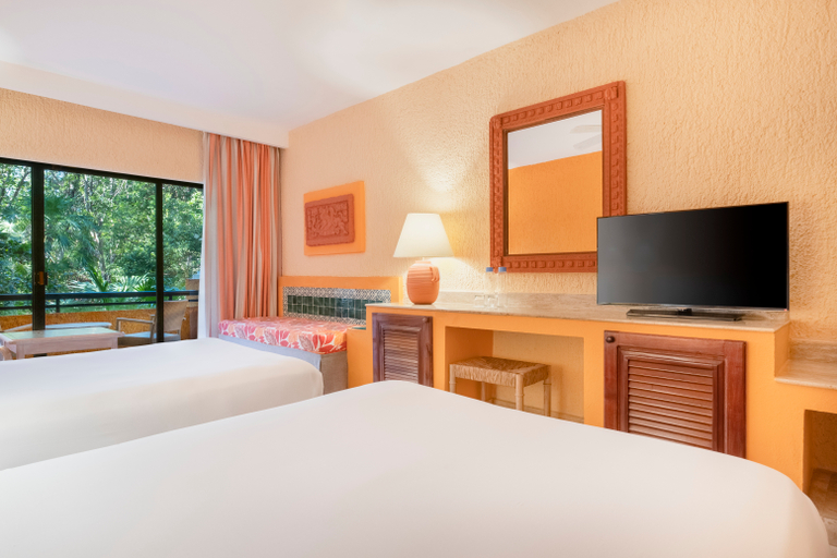 Bedroom 3, Iberostar Waves Quetzal All Inclusive, Cozumel