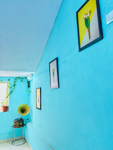 Public Area 3, Blue Stay Inn Holiday Home - Near Baga Calangute Beach, North Goa