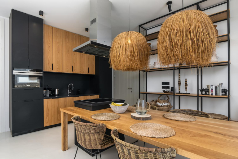 4, THEIA VILLA, South Aegean