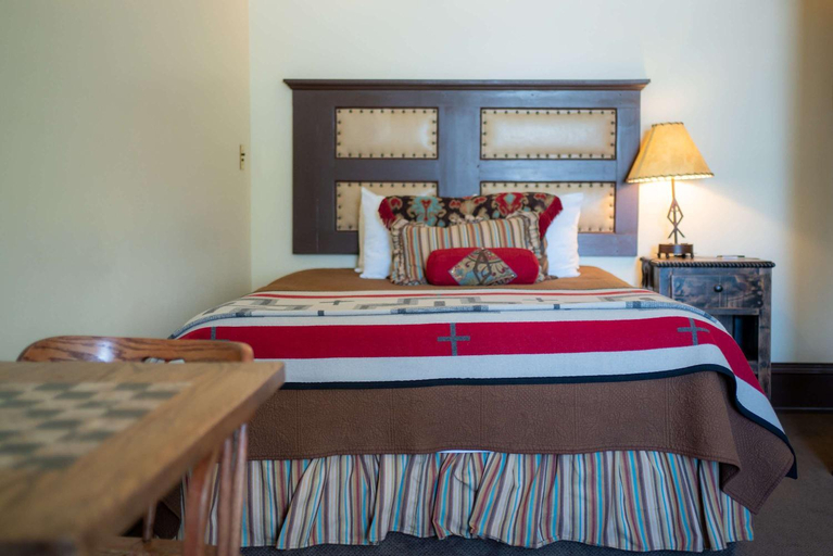 Bedroom 2, Sheridan Inn, BW Signature Collection, Sheridan