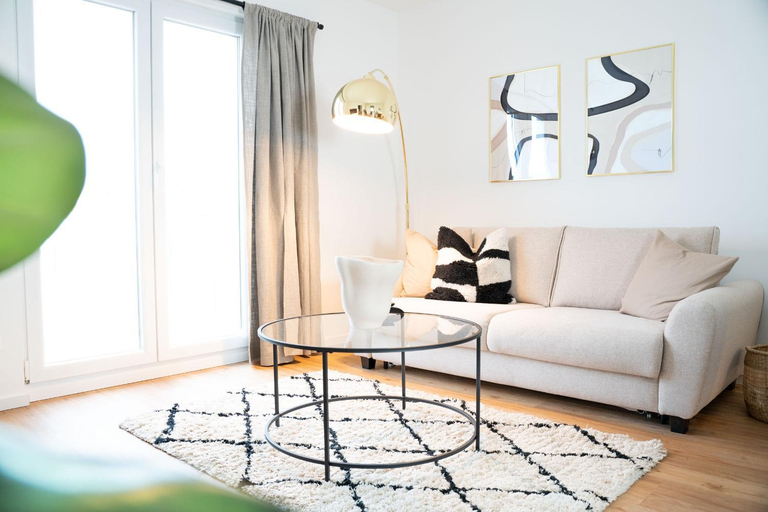 Others 3, Design Apartment Wolfsburg I, mit Terrasse Smart TV, HighSpeed WLAN, Nespresso Maschine, Wolfsburg