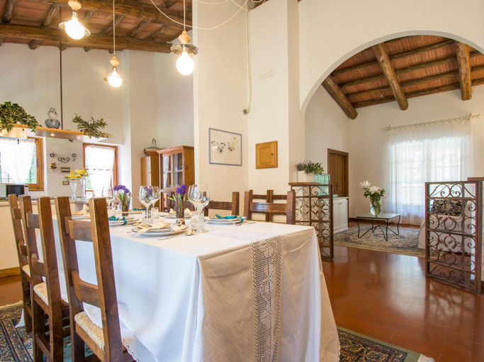 Food & Drinks 5, Villa Camporbiano by Interhome, Florence