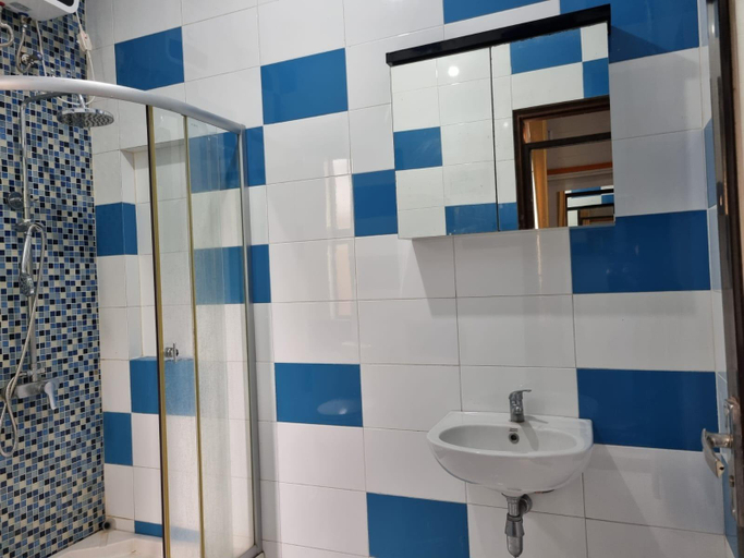 Bathroom 3, Vila Kebon Tebu, Sleman