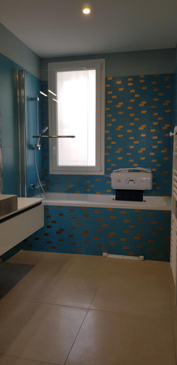 Bathroom 2, Moun Oustau, Vaucluse