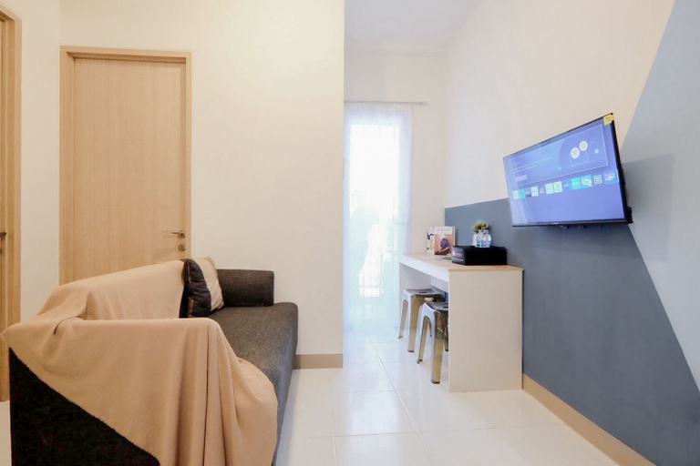 Living area 2, Blue Accent Minimalist 2Br At Tokyo Riverside Pik 2 Apartment, Tangerang