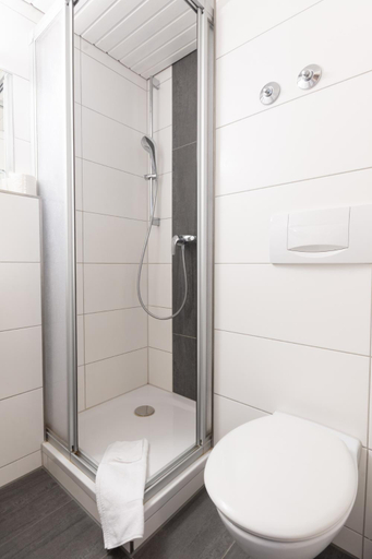 Bathroom 3, Hotel Sonnenhof Pleinfeld, Weißenburg-Gunzenhausen