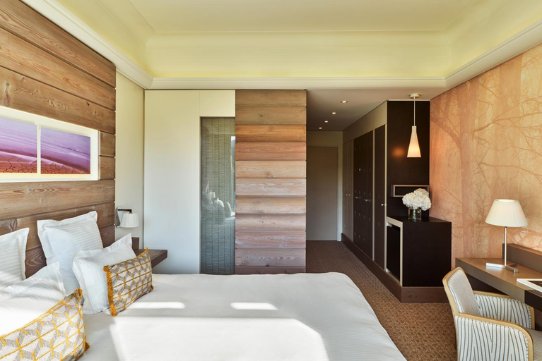 Bedroom 3, Hotel Barriere Ribeauville, Haut-Rhin