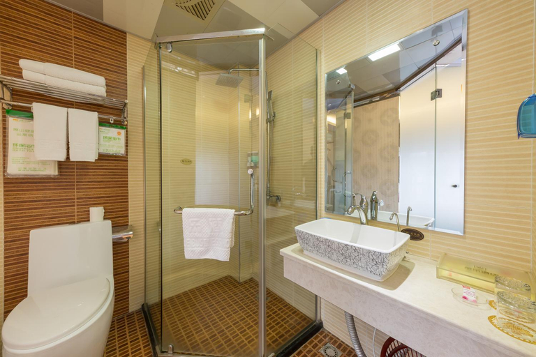 Bathroom 5, Rongle Busniess Hotel, Jinhua