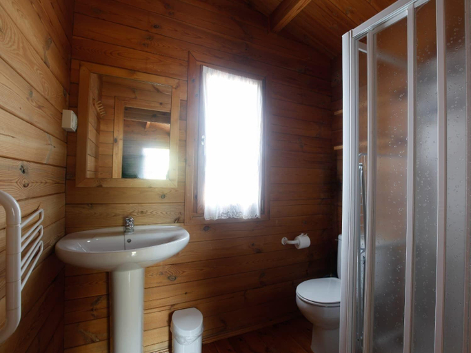 Bathroom 3, Cabañas Llano de los Conejos, Cuenca