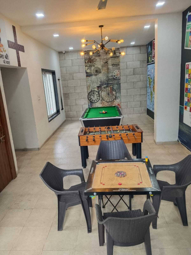 Children's play area - indoor, Mansarovar Bungalows, Pune