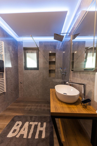 Bathroom 3, Orange ApartmentSpa - Okrug Gornji, Okrug