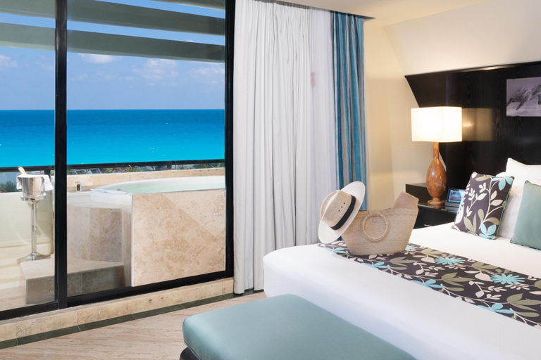 Bedroom 3, The Pyramid Cancun by Oasis - Gourmet Premium All Inclusive, Benito Juárez