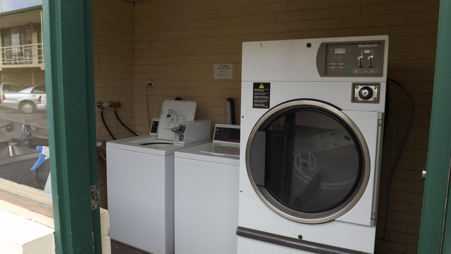 Bathroom 3, Collie Motel , Collie