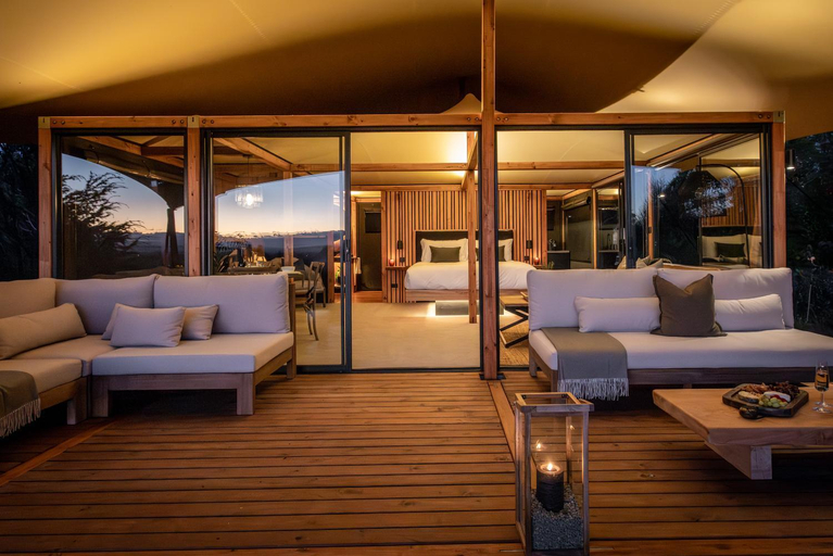 Facilities 3, The Enchanted Retreat - Unforgettable Luxury Glamping, Hastings
