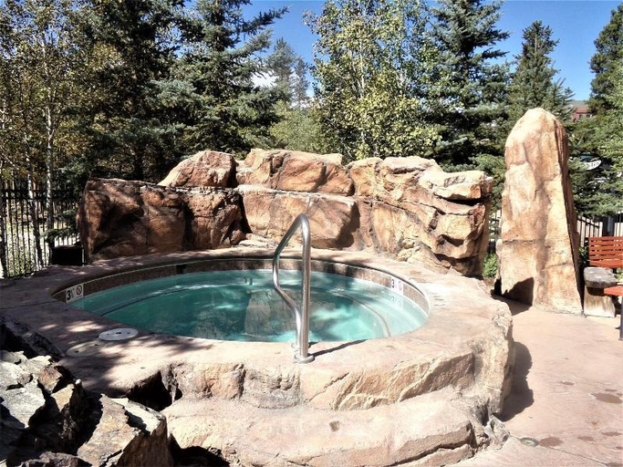 Sport & Beauty 2, Springs 2 Bed 3 Bath Murphy, Summit