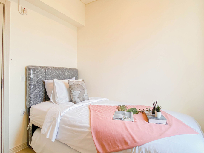 Room 4, Soft Scandinavian 3Br At Meikarta Apartment, Cikarang