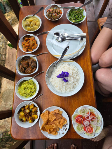 Food & Drinks, Diyaluma View Cotage, Hildummulla