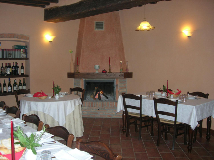 Others 5, Agriturismo Campass, Piacenza