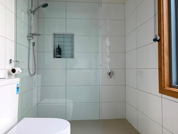 Bathroom, The Surf Shack Holiday House, Colac-Otway - South