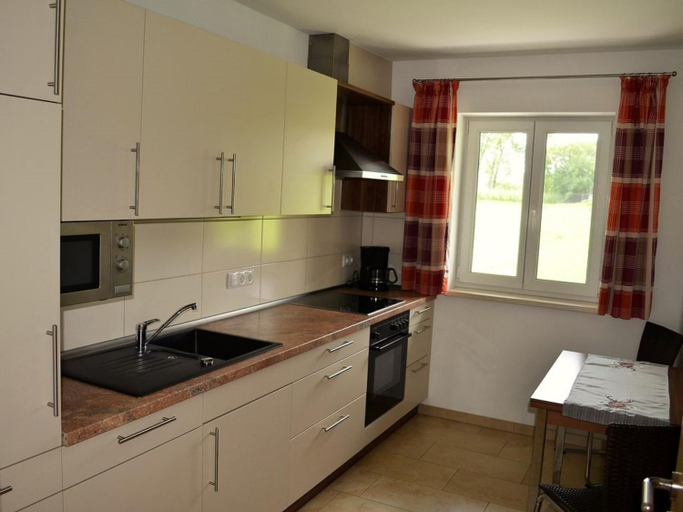 Kitchen 5, Ferienhof Nirschl, Deggendorf