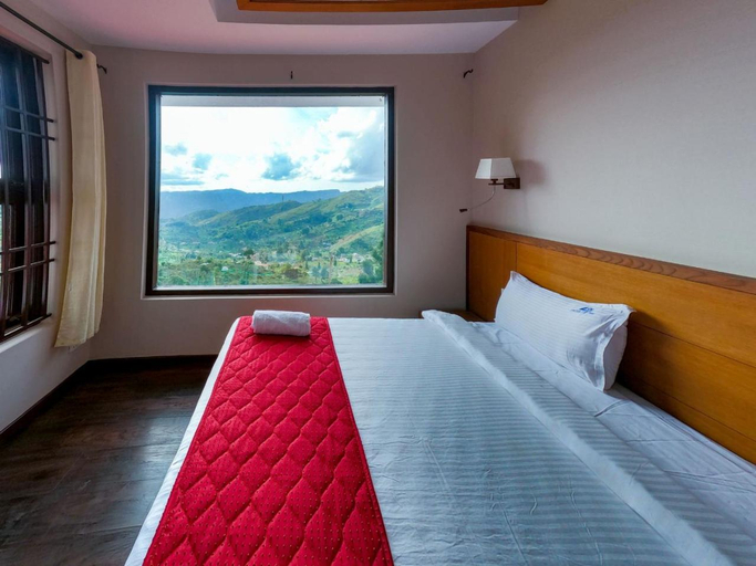 Bedroom 2, Warmth HillCrest Resort, Dindigul