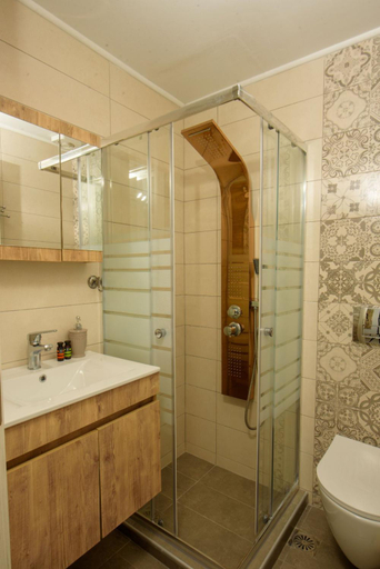 Bathroom, Στ' ακρογιαλι, Central Macedonia