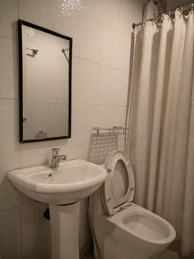Bathroom 5, Davao Airport View Hotel, Davao City