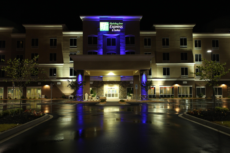 Exterior & Views 5, Holiday Inn Express & Suites GOLDSBORO - BASE AREA by IHG, Wayne