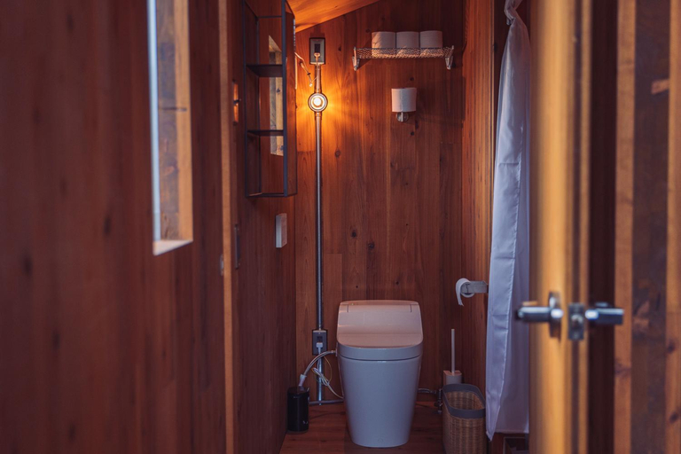 Bathroom 3, Earthboat Kurohime, Shinano