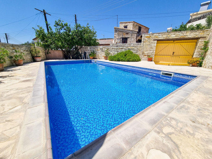 Pool 2, Village Charm Pool Apartment at Skarinou, Larnaca