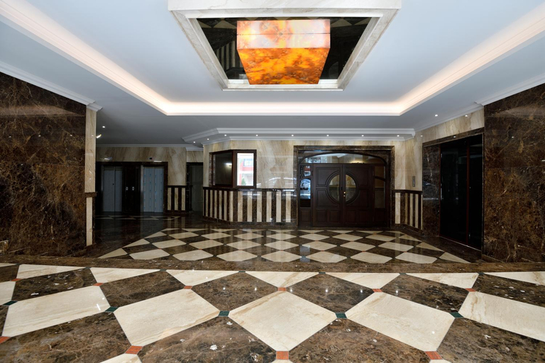 Others 2, Apartment Grand Karavel Centre, Varna