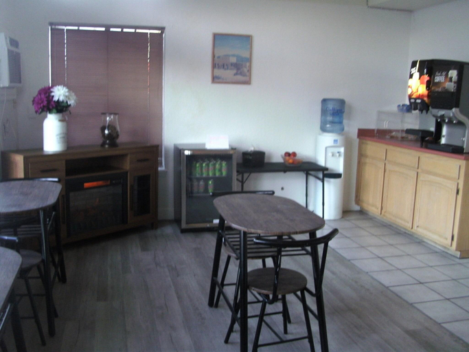 Public Area 3, Lodge on the River, Mohave