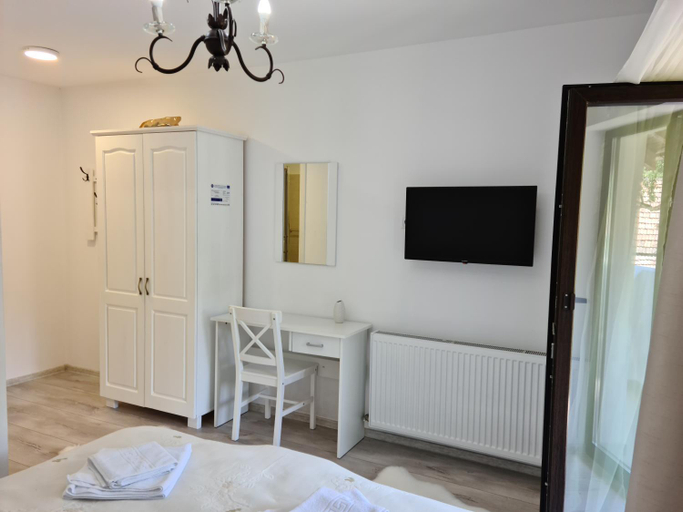 Bedroom 2, Casa Artemis-jacuzzi si piscina, Pianu De Sus