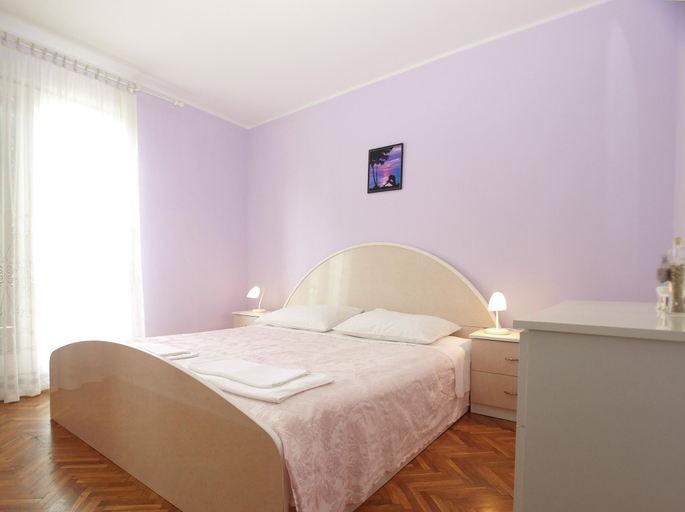 Bedroom 2, Apartment 2028, Fažana