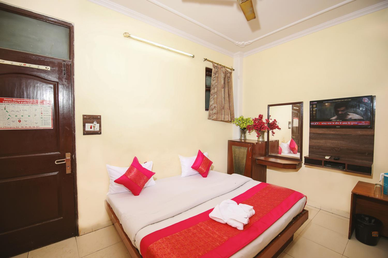 Bedroom 3, Hotel Jindal International, Delhi