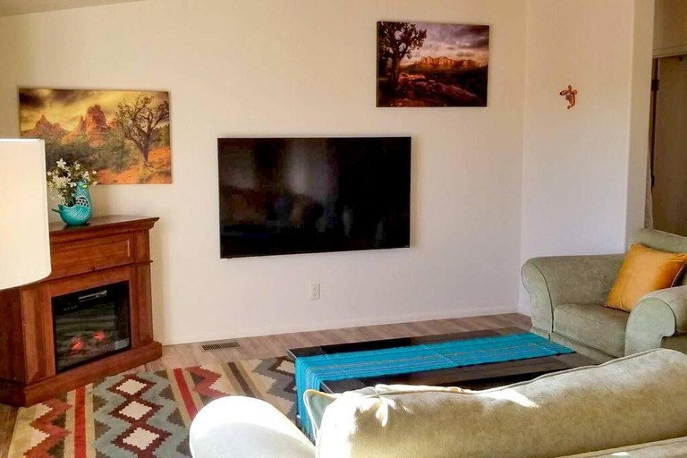 Others 2, Desert Hillside Lodge 25 mins from Sedona, Yavapai