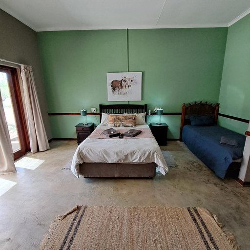 Others 2, Morgenbos Guesthouse, Siyanda