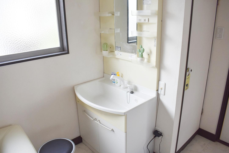 Facilities 3, 鶴庭庵, Osaka